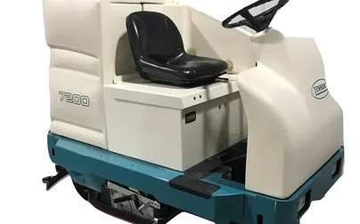 Tennant Company 7200 HD