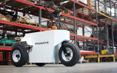 Columbia Vehicle Group Chariot CR-10